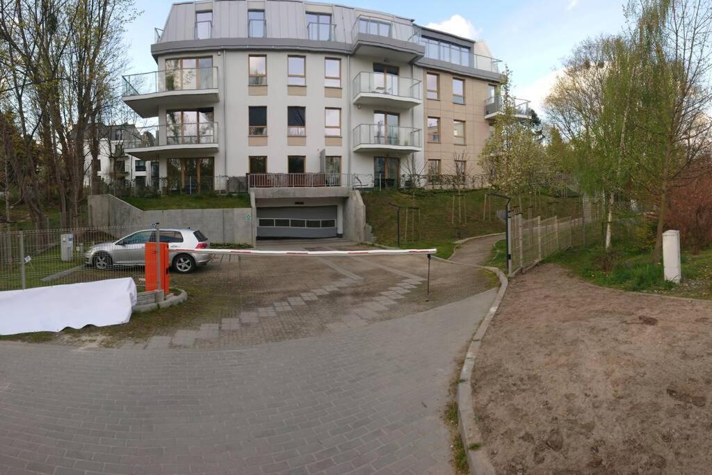 Kawalerka Z Miejscem Parkingowym W Hali Garazowej Lejlighed Sopot Eksteriør billede